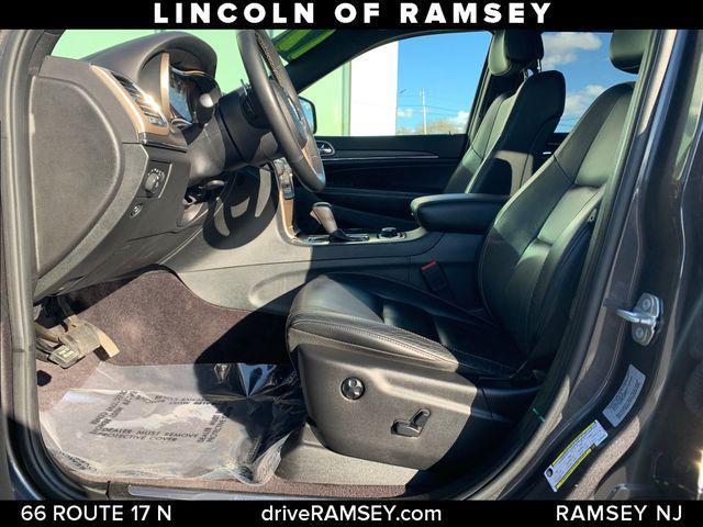 used 2017 Jeep Grand Cherokee car, priced at $16,348