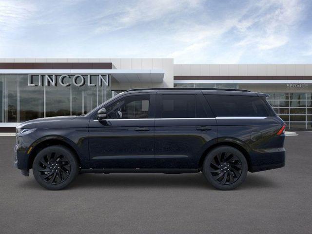 new 2025 Lincoln Navigator car, priced at $107,055