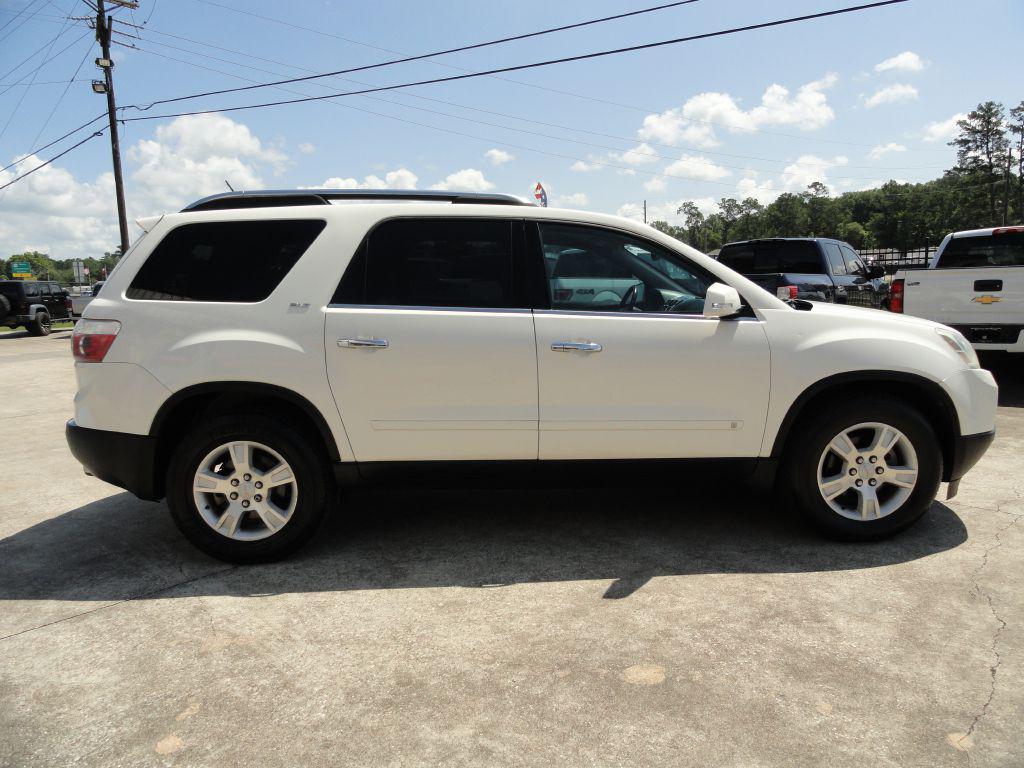 used 2009 GMC Acadia car, priced at $9,995