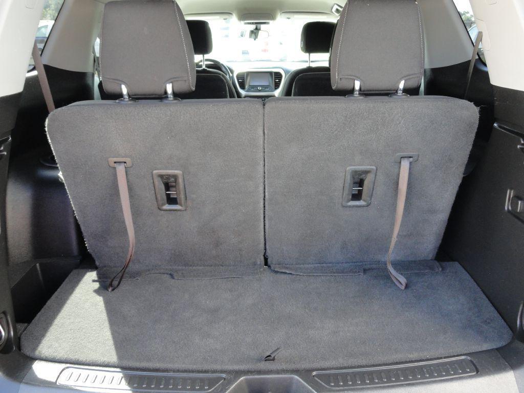 used 2019 GMC Acadia car, priced at $15,995