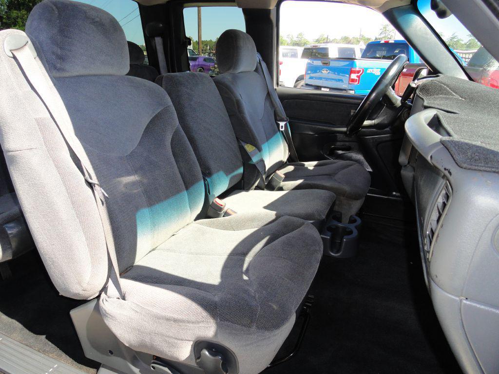 used 2002 GMC Sierra 1500 car, priced at $8,995