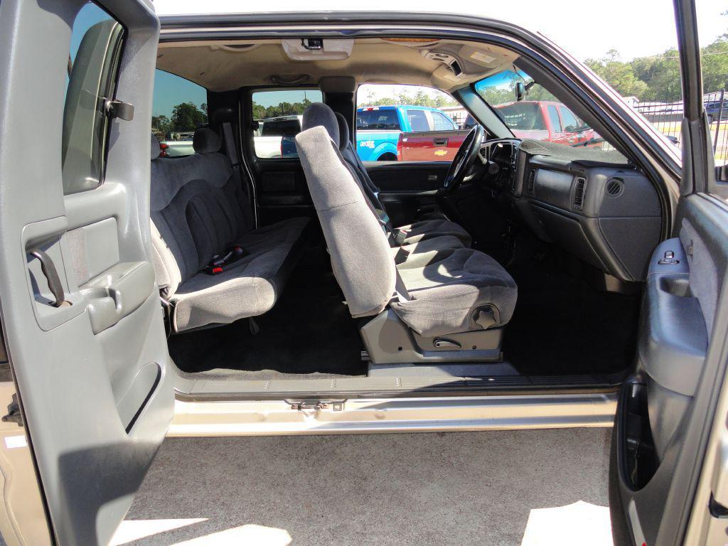 used 2002 GMC Sierra 1500 car, priced at $8,995