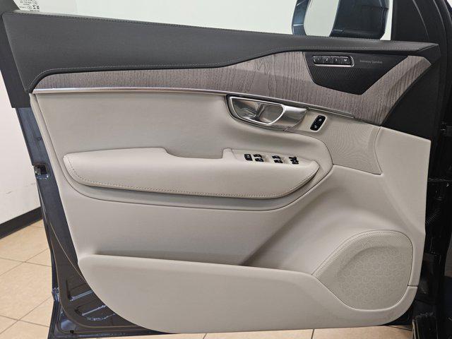 used 2022 Volvo XC90 car, priced at $45,995