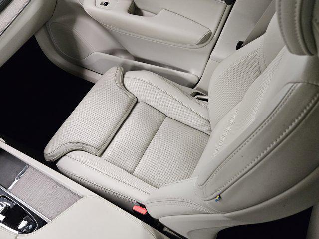 used 2022 Volvo XC90 car, priced at $45,995