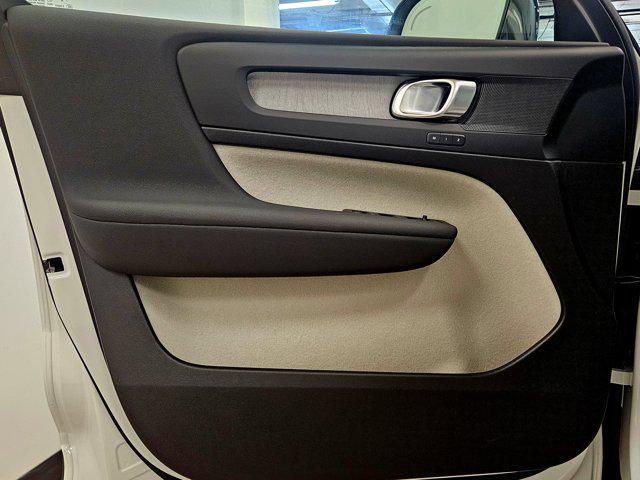new 2026 Volvo XC40 car, priced at $50,375