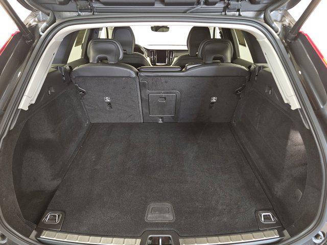 used 2022 Volvo XC60 car, priced at $38,988