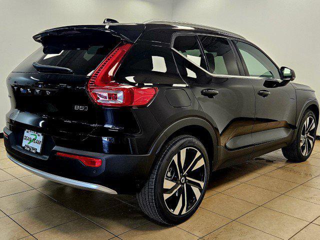 new 2024 Volvo XC40 car, priced at $49,505