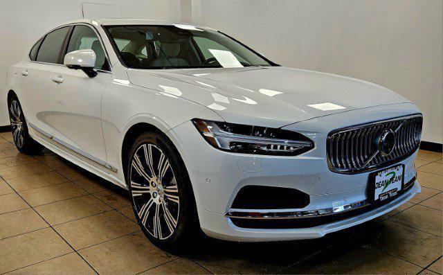 new 2024 Volvo S90 Recharge Plug-In Hybrid car, priced at $69,275