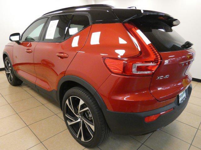 used 2021 Volvo XC40 car, priced at $33,399