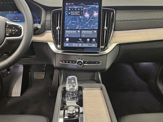 new 2025 Volvo XC90 Plug-In Hybrid car, priced at $75,696