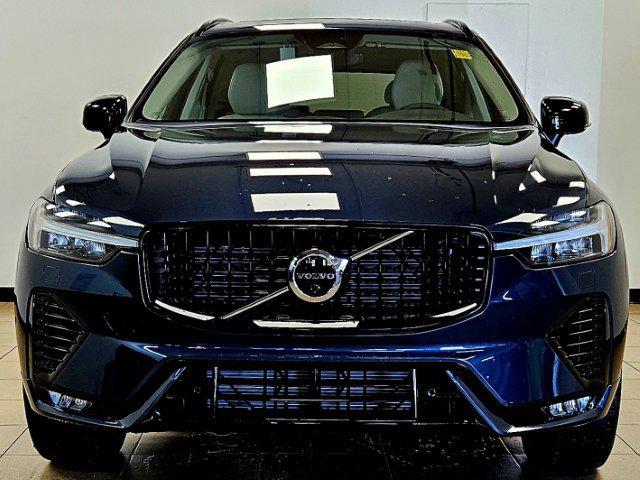new 2025 Volvo XC60 car, priced at $55,345