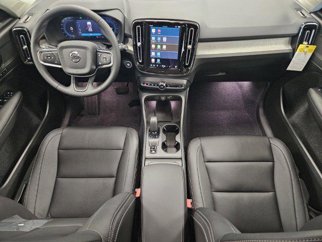 new 2025 Volvo XC40 car, priced at $46,265