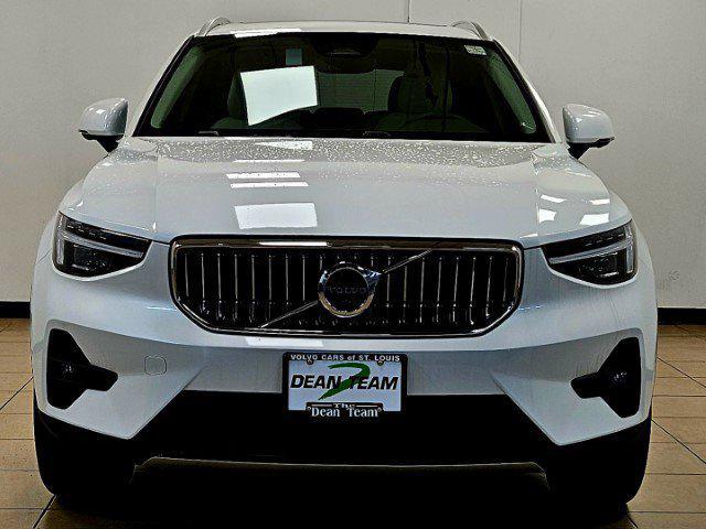 new 2025 Volvo XC40 car, priced at $49,790