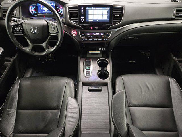 used 2022 Honda Pilot car, priced at $34,495