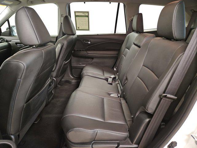 used 2022 Honda Pilot car, priced at $34,495
