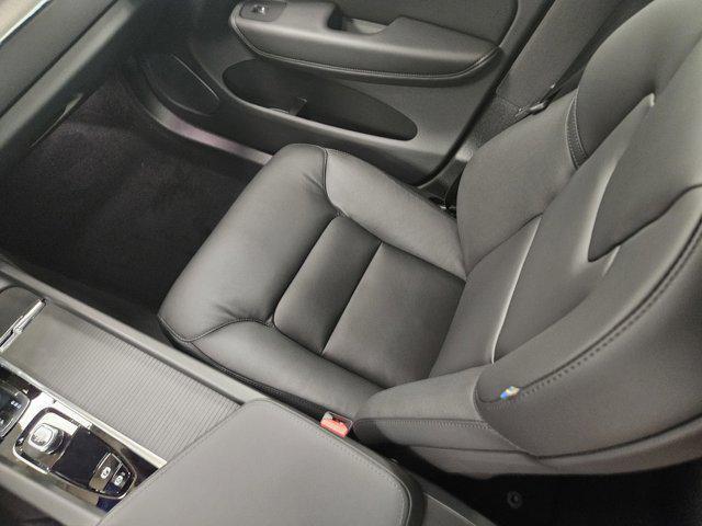 new 2025 Volvo XC60 car, priced at $51,450