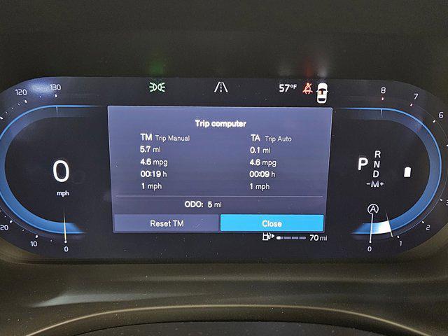 new 2025 Volvo XC60 car, priced at $51,450