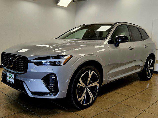 new 2025 Volvo XC60 car, priced at $61,025