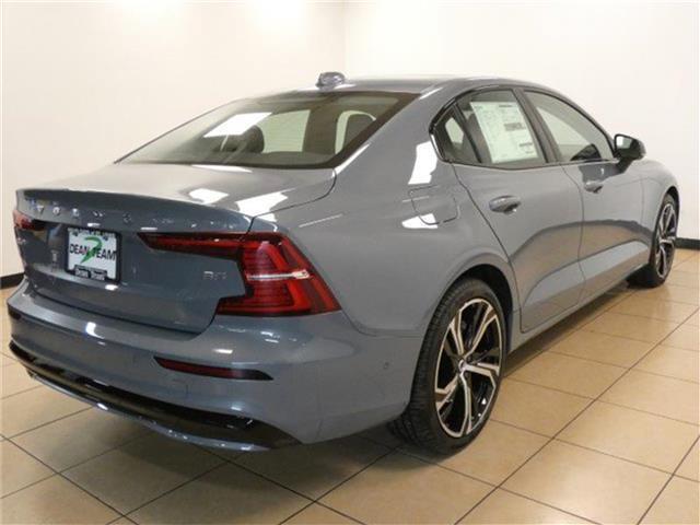 new 2024 Volvo S60 car, priced at $45,495