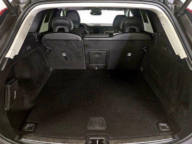 used 2022 Volvo XC60 car, priced at $34,988