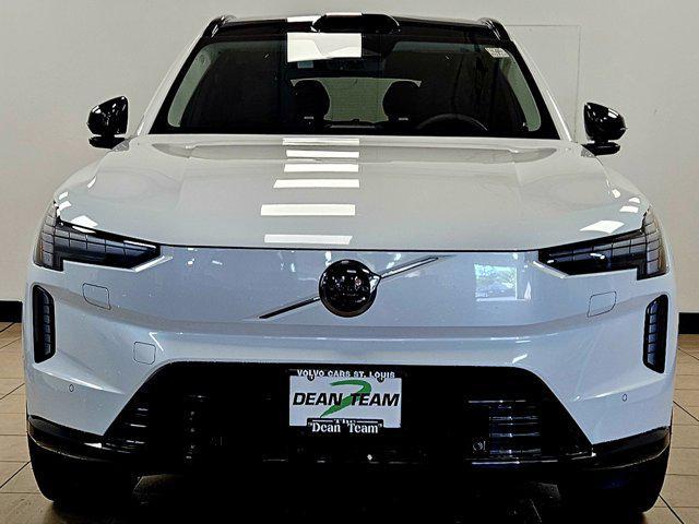 new 2025 Volvo EX90 car, priced at $86,299