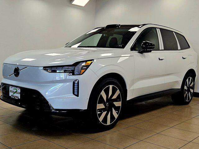 new 2025 Volvo EX90 car, priced at $86,299