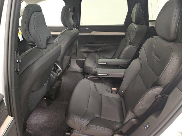 new 2025 Volvo EX90 car, priced at $86,299