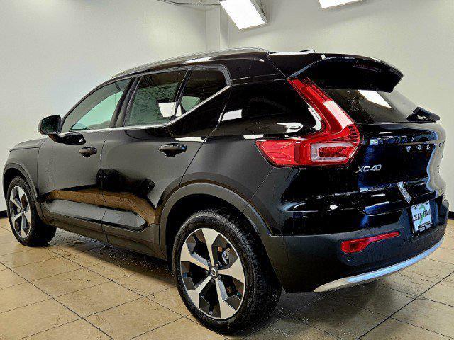 new 2025 Volvo XC40 car, priced at $46,015