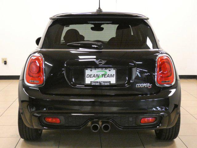 used 2019 MINI Hardtop car, priced at $21,700