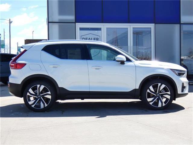 new 2024 Volvo XC40 car, priced at $50,160