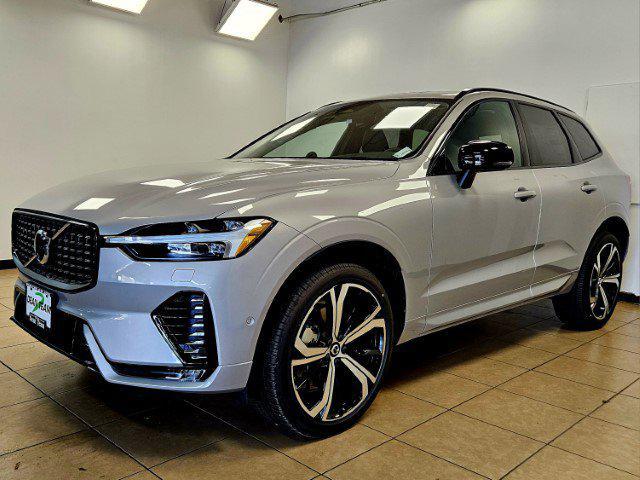 new 2025 Volvo XC60 car, priced at $66,025