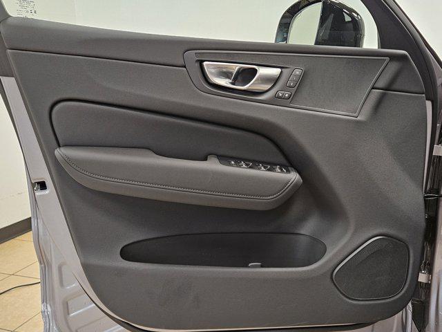 new 2026 Volvo XC60 car, priced at $58,015