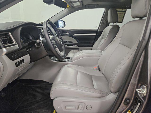 used 2018 Toyota Highlander car, priced at $27,988