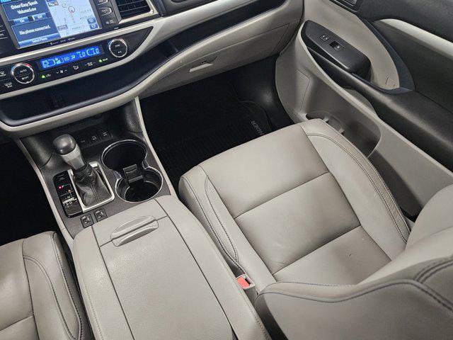 used 2018 Toyota Highlander car, priced at $27,988