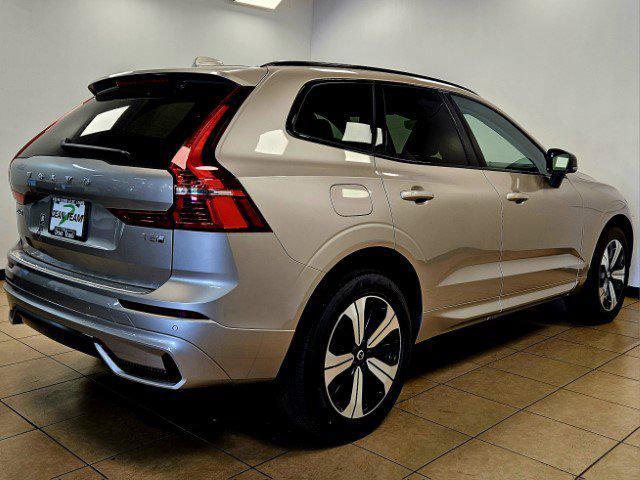 new 2025 Volvo XC60 Plug-In Hybrid car, priced at $62,075