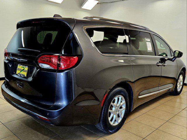 used 2020 Chrysler Pacifica car, priced at $29,995