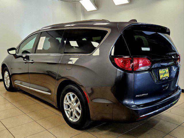 used 2020 Chrysler Pacifica car, priced at $29,995