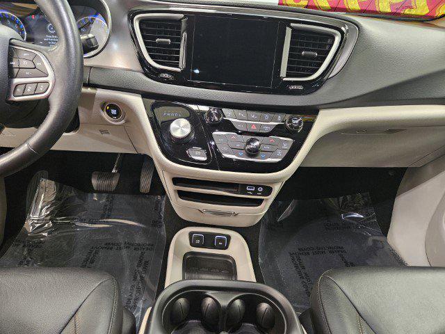 used 2020 Chrysler Pacifica car, priced at $29,995