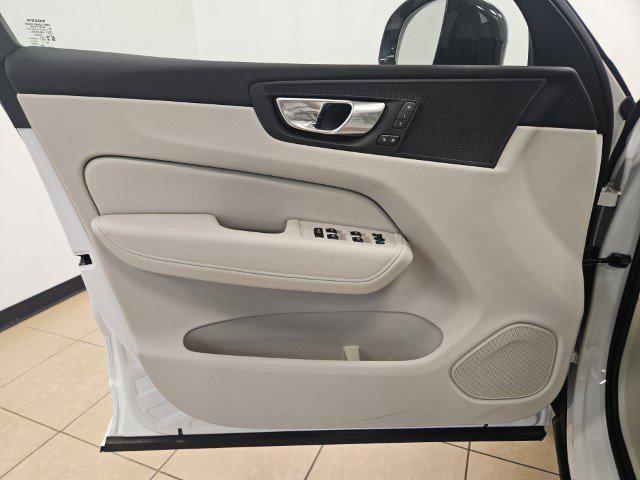 new 2025 Volvo XC60 car, priced at $55,360