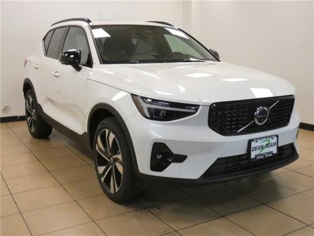 new 2024 Volvo XC40 car, priced at $48,985