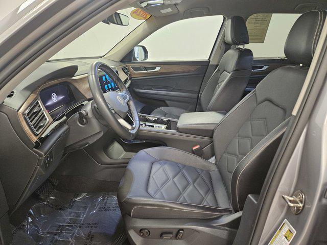 used 2024 Volkswagen Atlas car, priced at $32,988