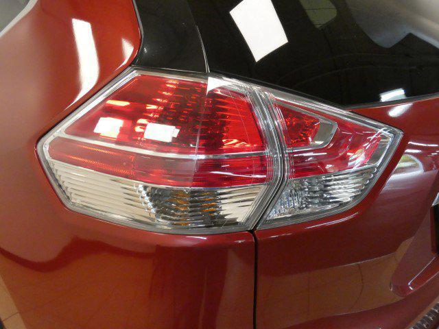 used 2015 Nissan Rogue car, priced at $14,995