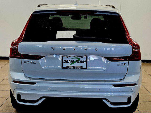 new 2025 Volvo XC60 car, priced at $51,450