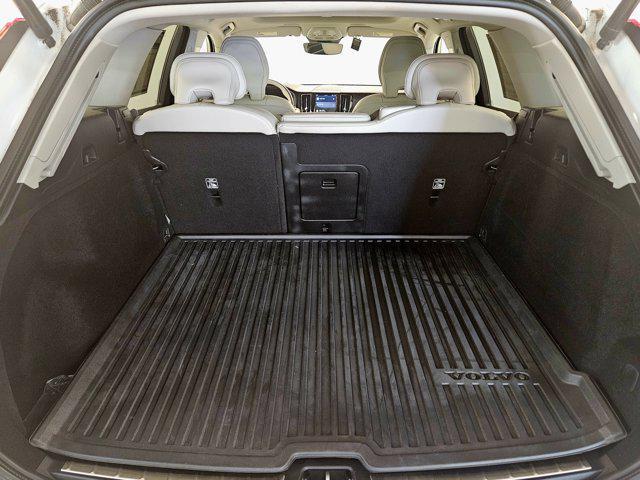 used 2023 Volvo XC60 car, priced at $52,995