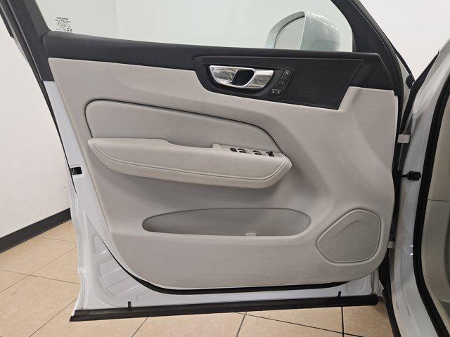 used 2023 Volvo XC60 car, priced at $52,995
