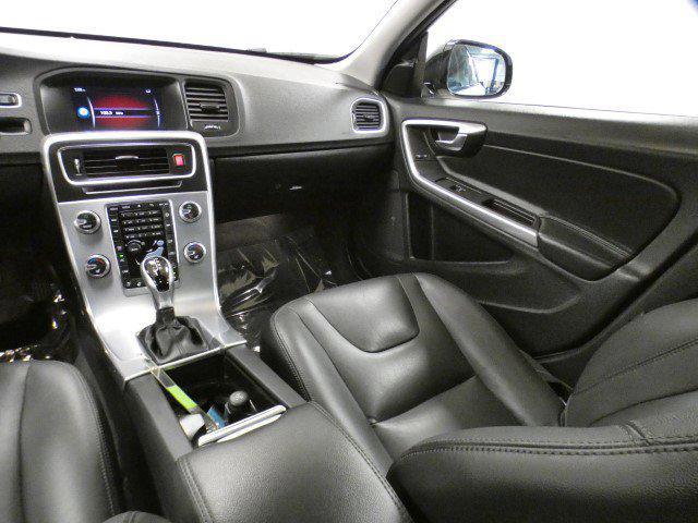 used 2018 Volvo V60 Cross Country car, priced at $18,988