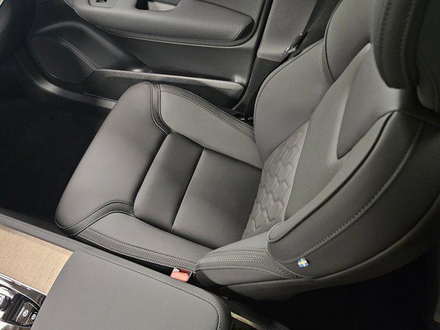 new 2025 Volvo XC90 Plug-In Hybrid car, priced at $78,805