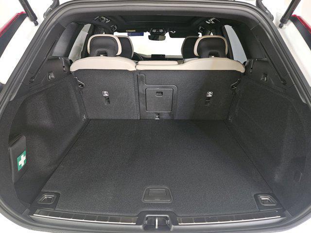 new 2026 Volvo XC60 car, priced at $57,985