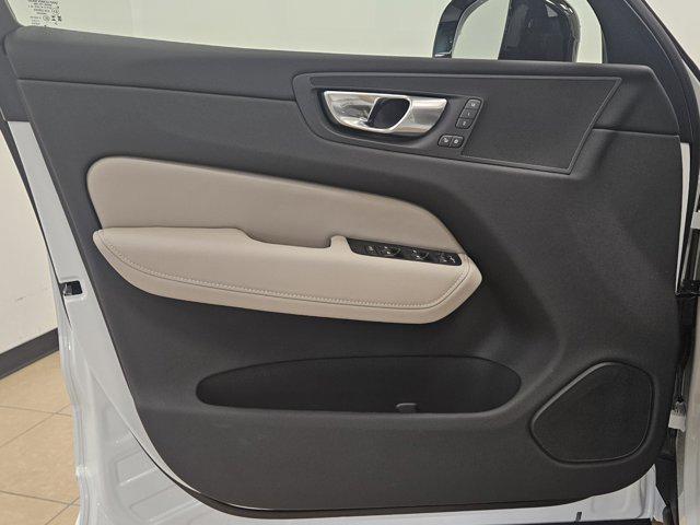 new 2026 Volvo XC60 car, priced at $57,985