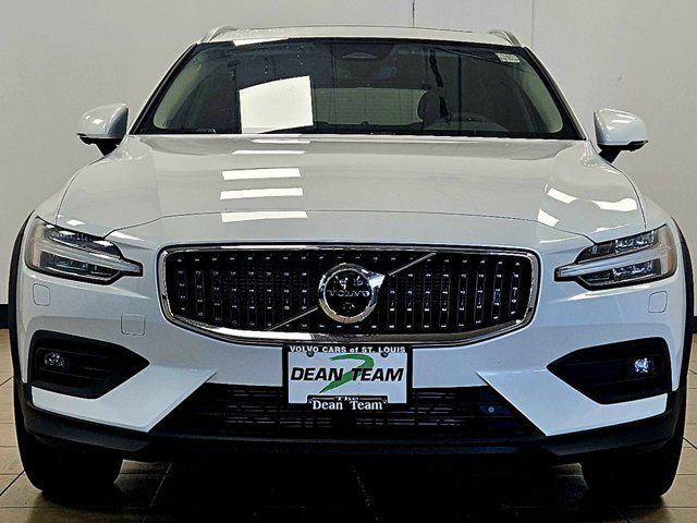 new 2026 Volvo V60 Cross Country car, priced at $55,708